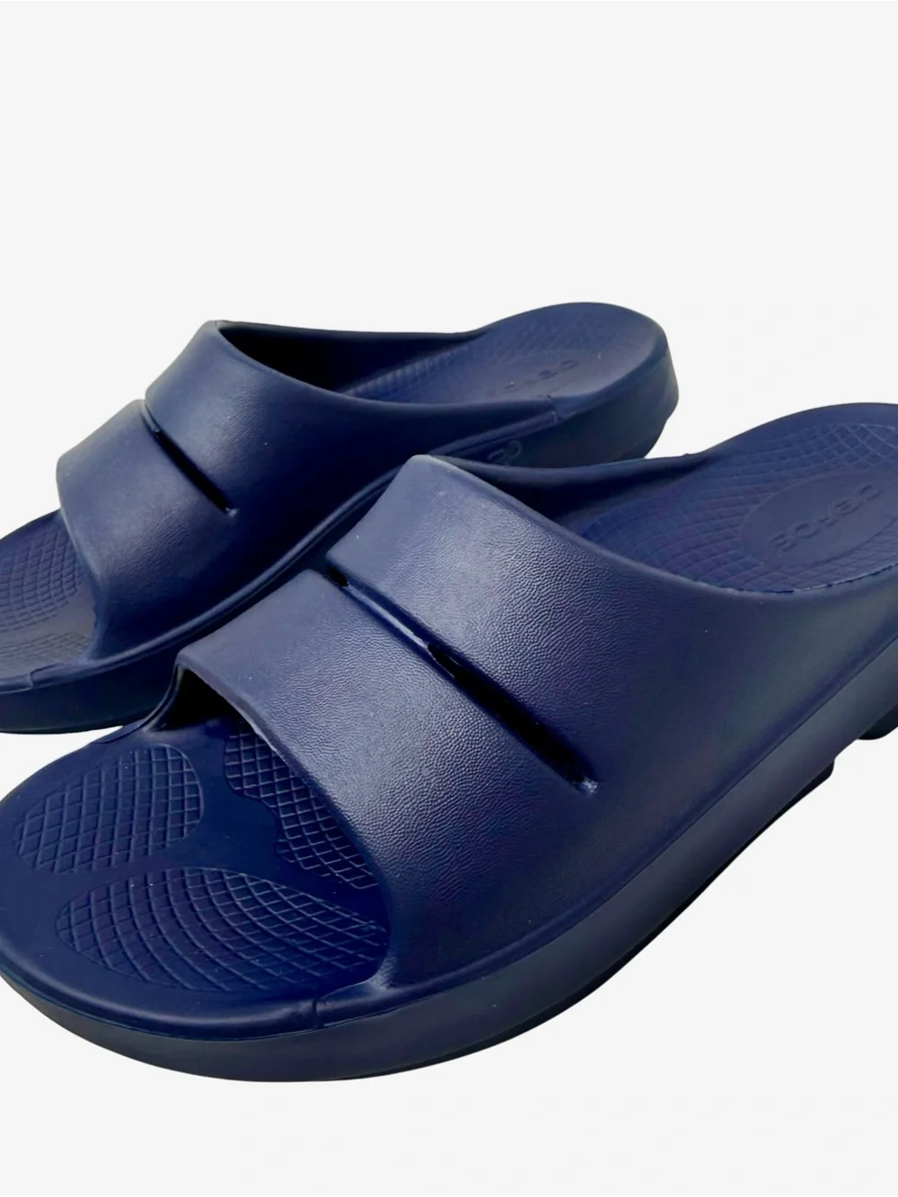 Oofos Ooahh Women’s Size 7 Navy Blue Slide Sandals Recovery Comfort shoes